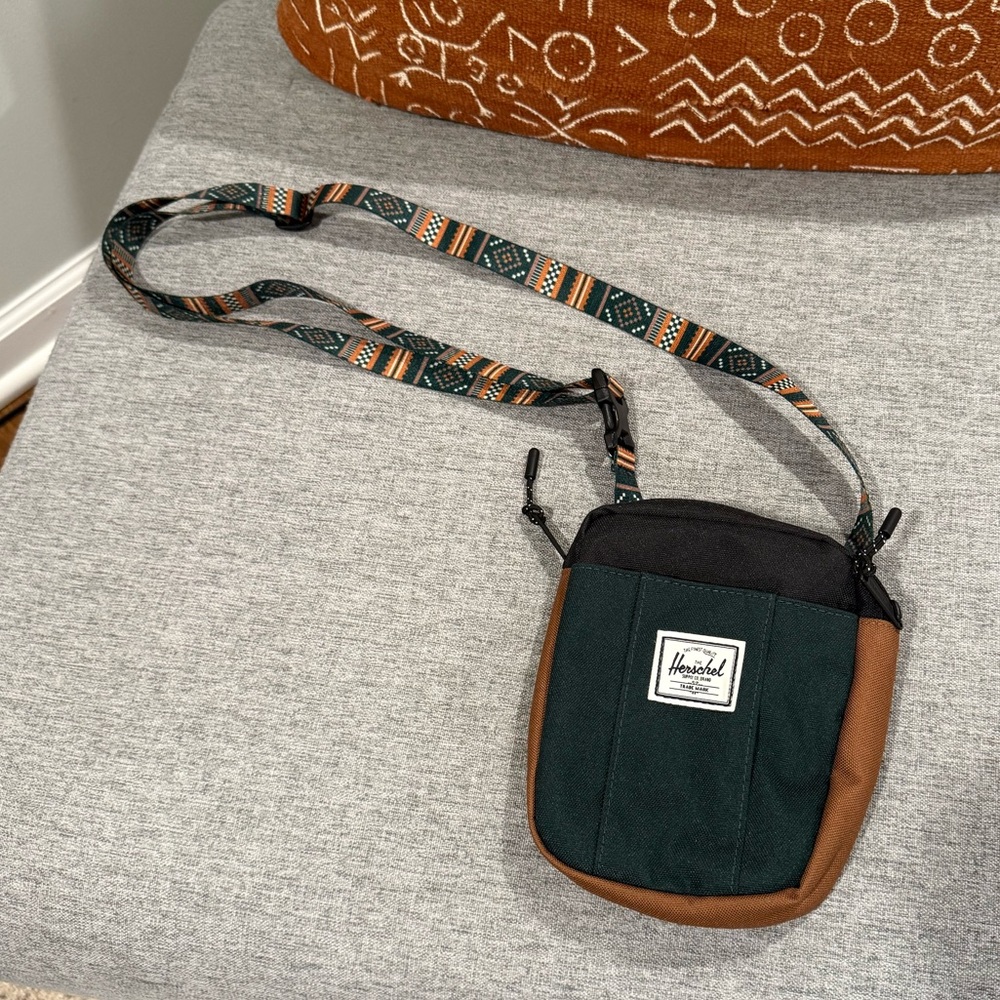 Herschel Supply Company Green and Brown Crossbody Bag